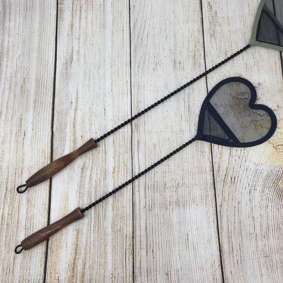 Heart Shaped Fly Swatter - Set of 2 - Gift Home - Picture 4 of 4